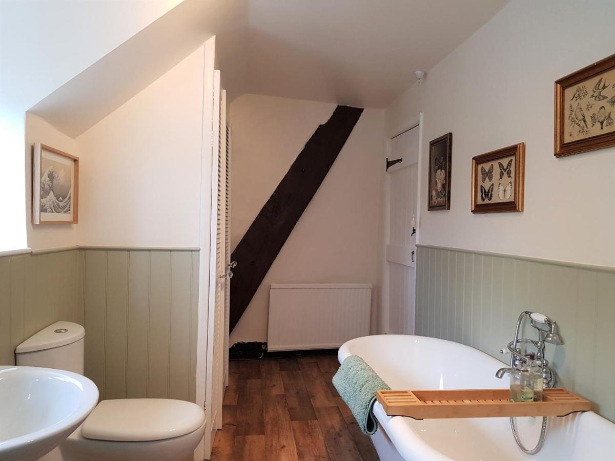 Cruck Cottage Пикъринг Екстериор снимка